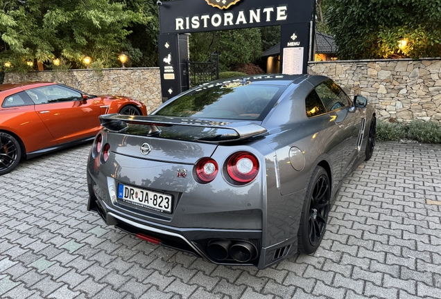Nissan GT-R R35 2017