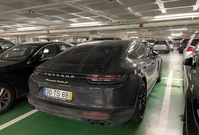 Porsche 971 Panamera Turbo S E-Hybrid MkI