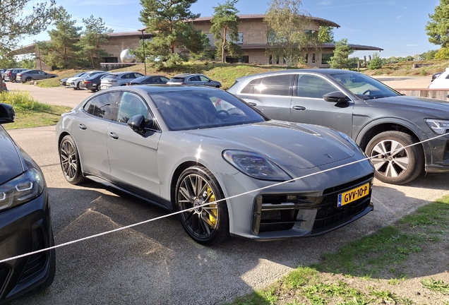 Porsche 972 Panamera Turbo S E-Hybrid