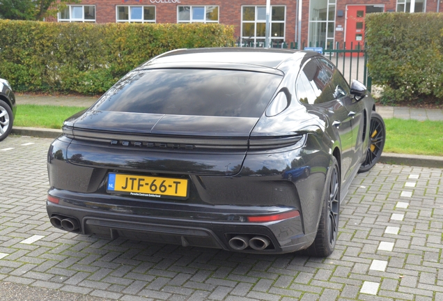 Porsche 972 Panamera Turbo S E-Hybrid