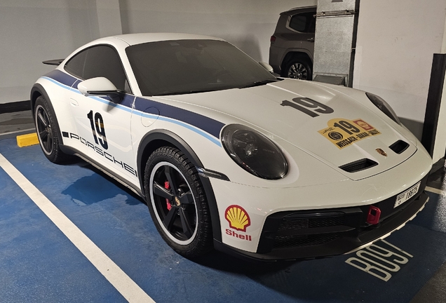 Porsche 992 Dakar