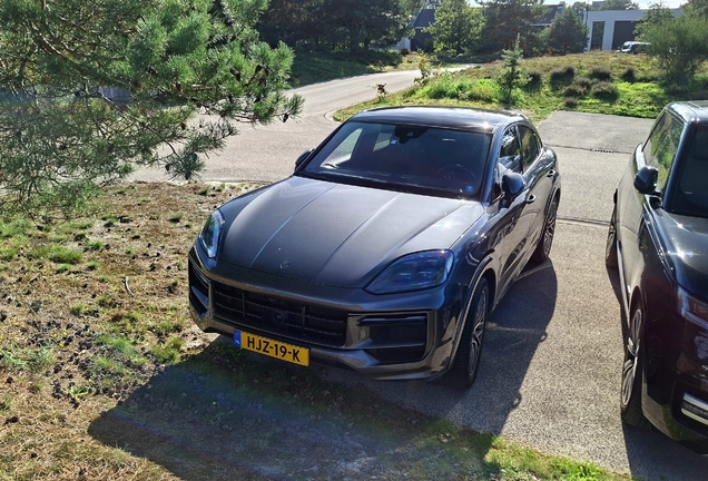 Porsche 9YA Cayenne Turbo E-Hybrid