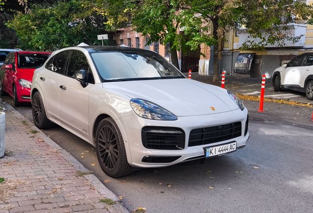 Porsche Cayenne Coupé GTS MkI
