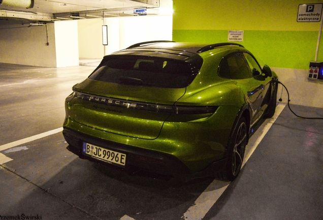 Porsche Taycan Turbo S Cross Turismo MkI