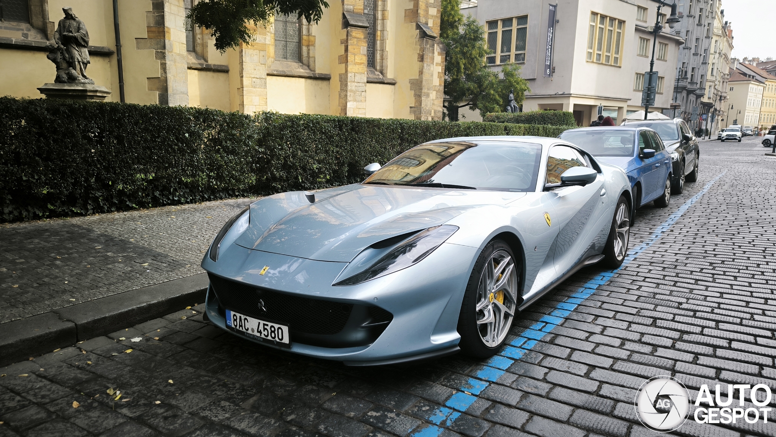 Ferrari 812 Superfast
