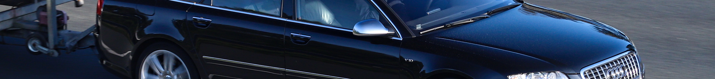 Audi S8 D3