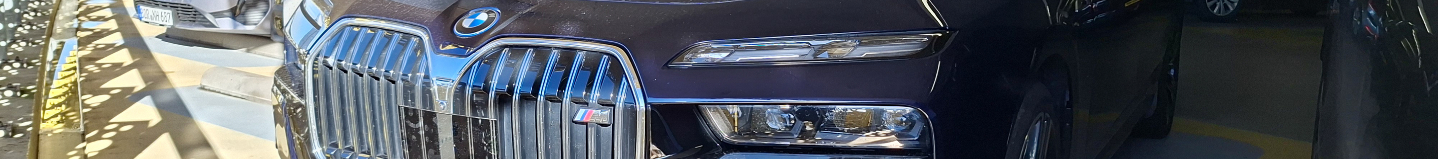 BMW M760e xDrive