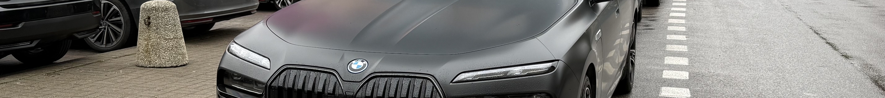 BMW M760e xDrive