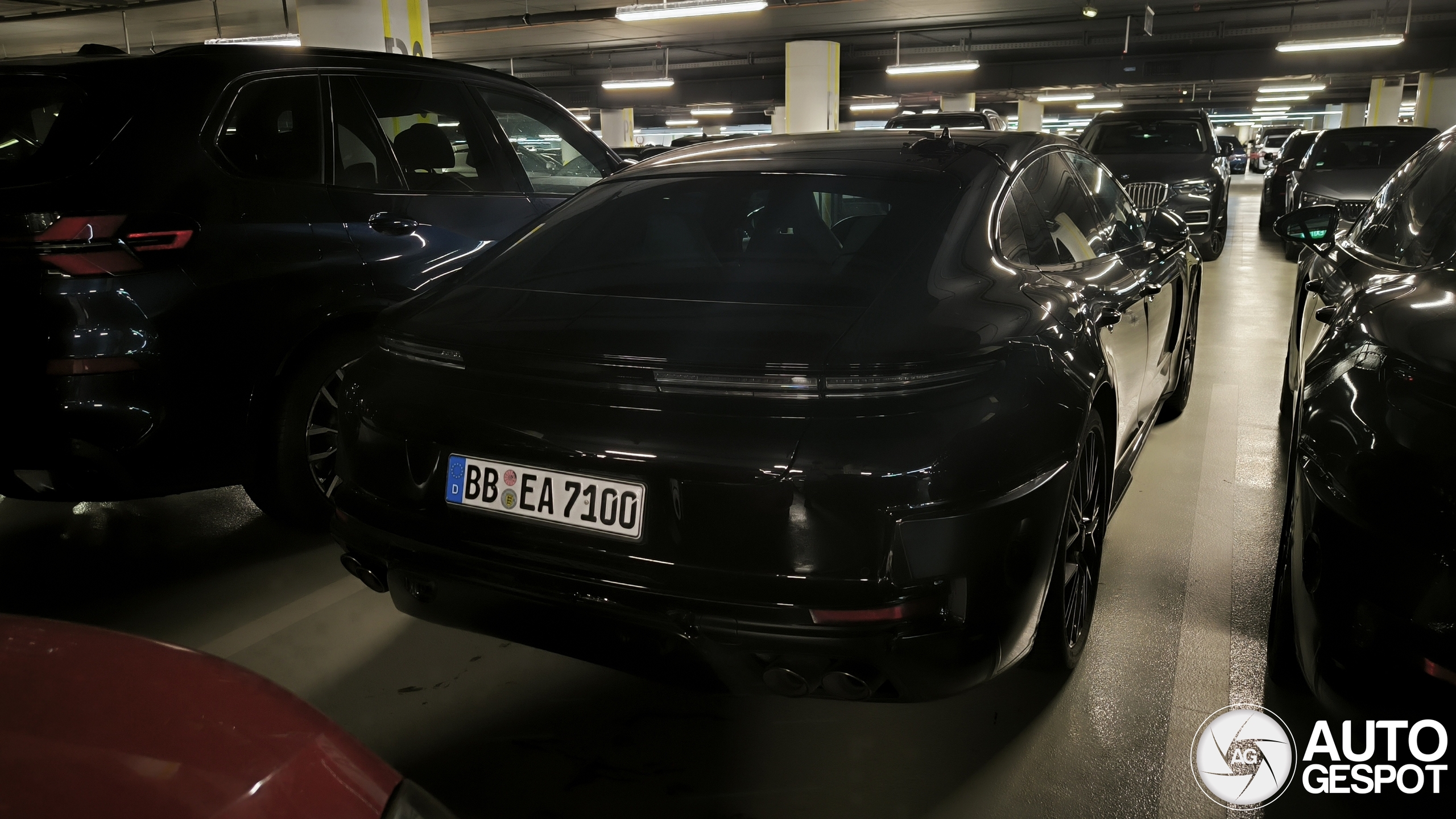 Porsche 972 panamera turbo s e-hybrid