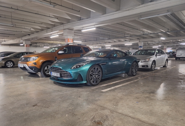 Aston Martin DB12