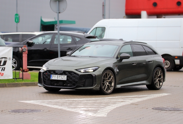 Audi RS5 Avant B10