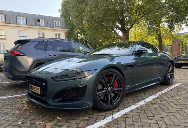 Jaguar F-TYPE R75 Coupé