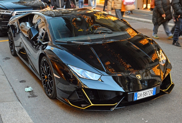 Lamborghini Huracán LP640-4 EVO