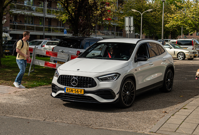 Mercedes-AMG GLA 45 S H247