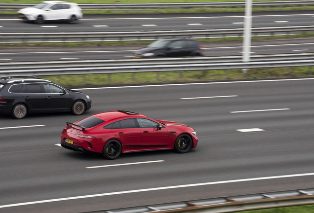 Mercedes-AMG GT 63 S X290
