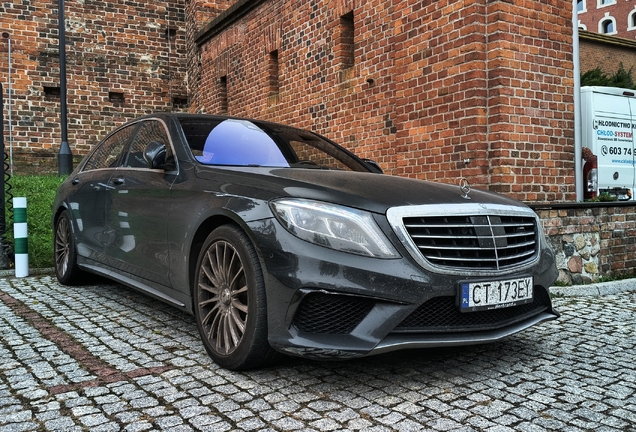 Mercedes-AMG S 63 V222