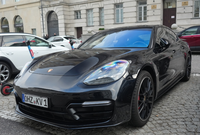 Porsche 971 Panamera Turbo MkI