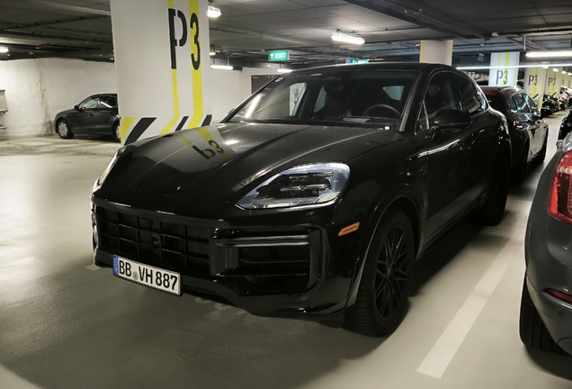 Porsche Cayenne Coupé Turbo E-Hybrid