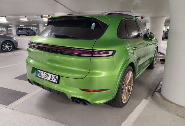 Porsche 9YA Cayenne Turbo E-Hybrid