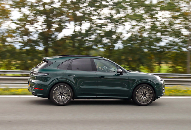 Porsche 9YA Cayenne Turbo E-Hybrid