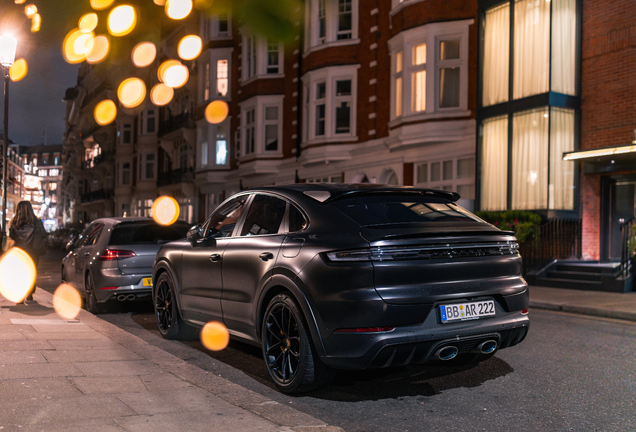 Porsche Cayenne Coupé Turbo E-Hybrid