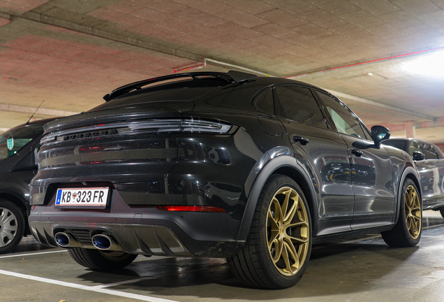 Porsche Cayenne Coupé Turbo E-Hybrid