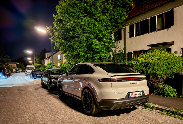 Porsche Cayenne Coupé Turbo E-Hybrid