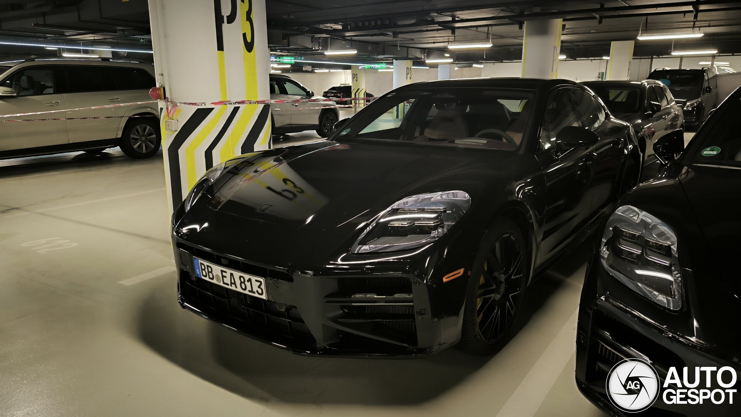 Porsche 972 panamera turbo s e-hybrid