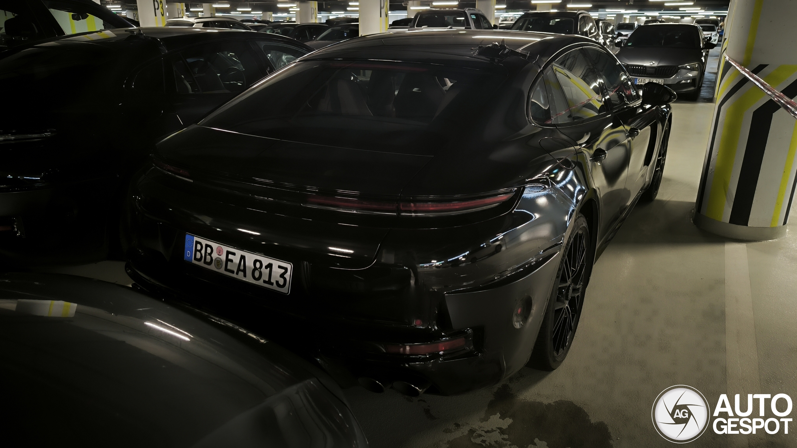 Porsche 972 panamera turbo s e-hybrid