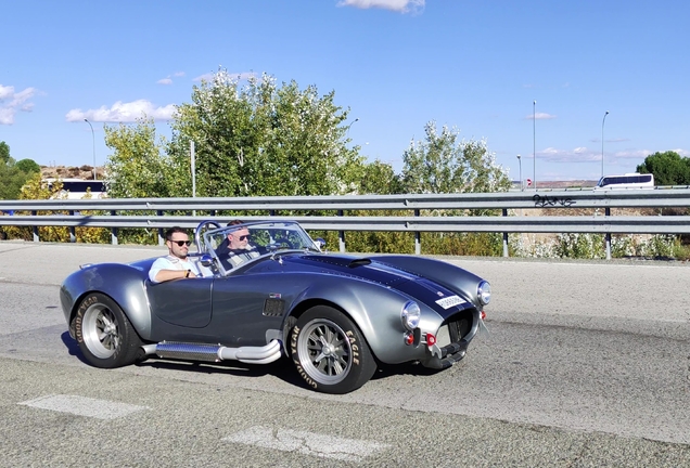 AC Cobra 427