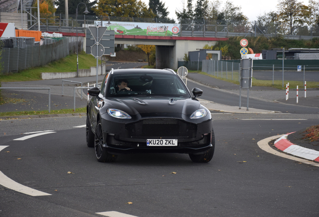 Aston Martin DBX707