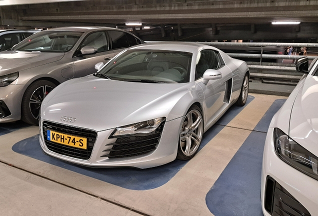 Audi R8