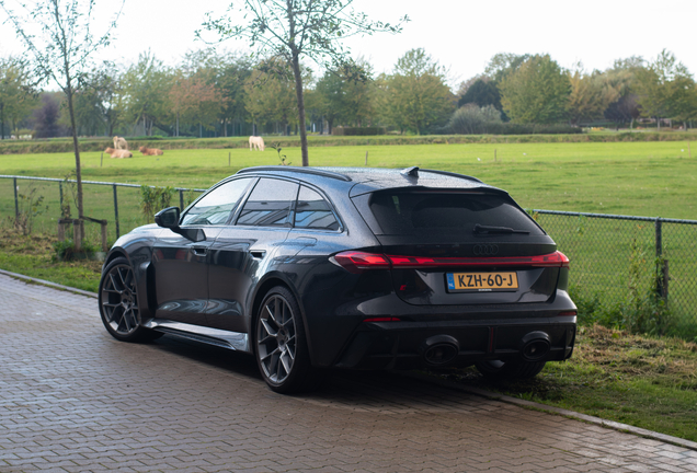Audi RS5 Avant B10