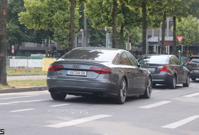 Audi S8 D4 Plus
