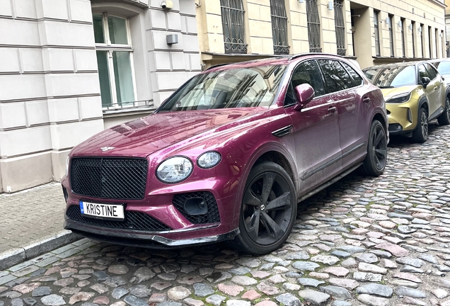 Bentley Bentayga V8 2021