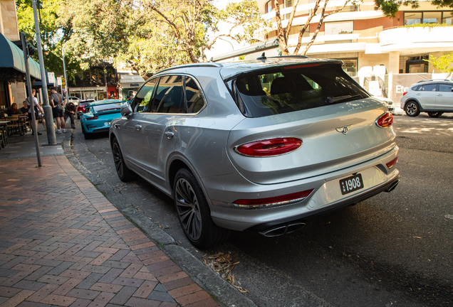 Bentley Bentayga V8 2021