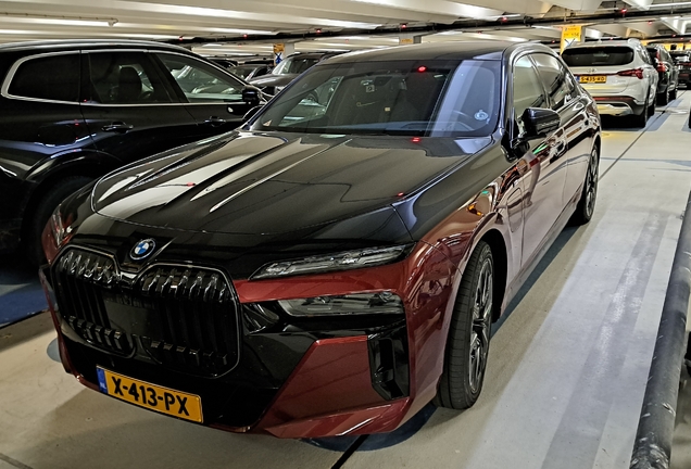 BMW M760e xDrive