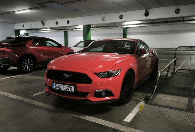 Ford Mustang GT 2015
