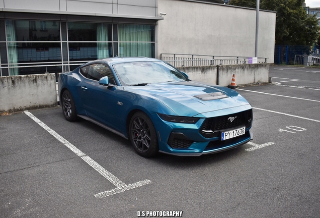 Ford Mustang GT 2024