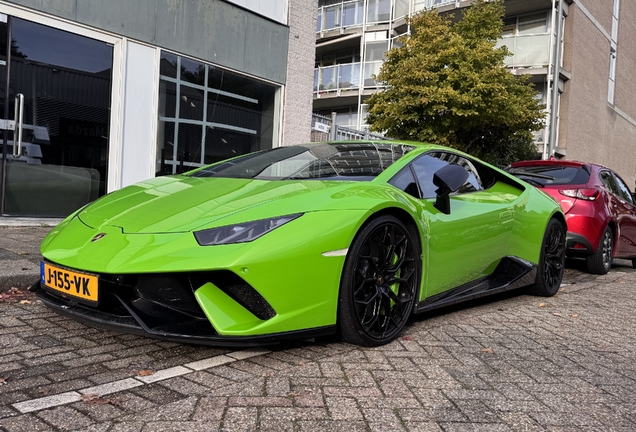 Lamborghini Huracán LP640-4 Performante