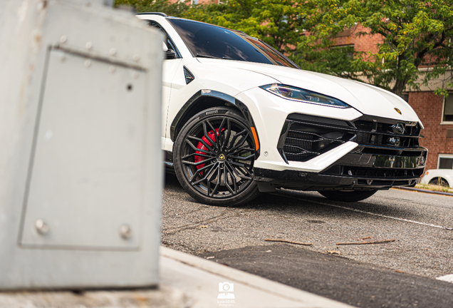 Lamborghini Urus SE