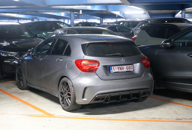 Mercedes-AMG A 45 W176 2015