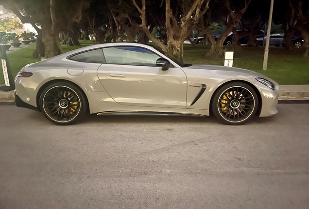 Mercedes-AMG GT 63 C192