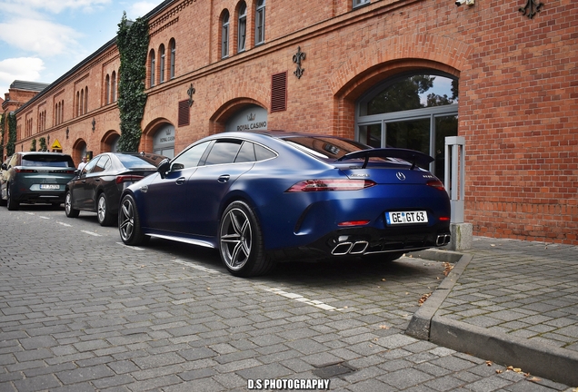 Mercedes-AMG GT 63 S X290