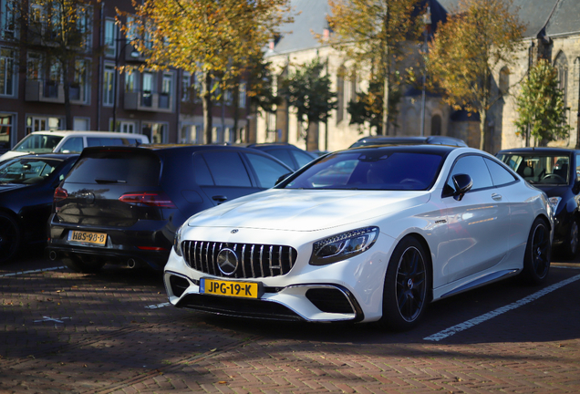 Mercedes-AMG S 63 Coupé C217