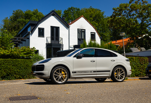 Porsche Cayenne Coupé Turbo S E-Hybrid