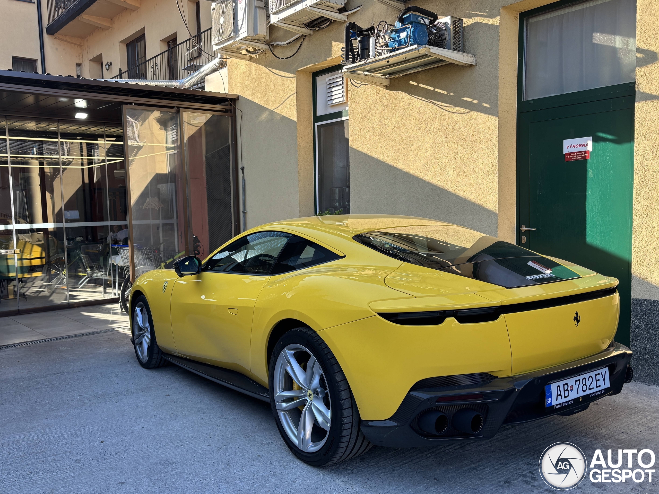 Ferrari Amalfi