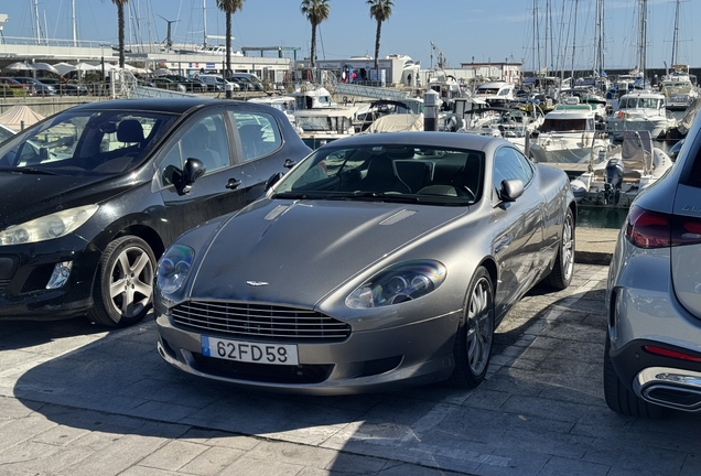 Aston Martin DB9