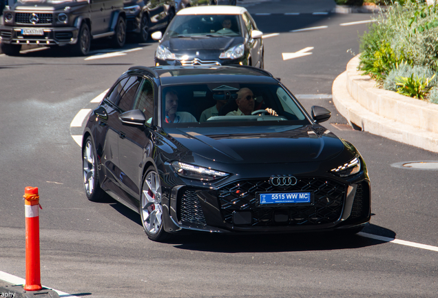 Audi RS5 Avant B10