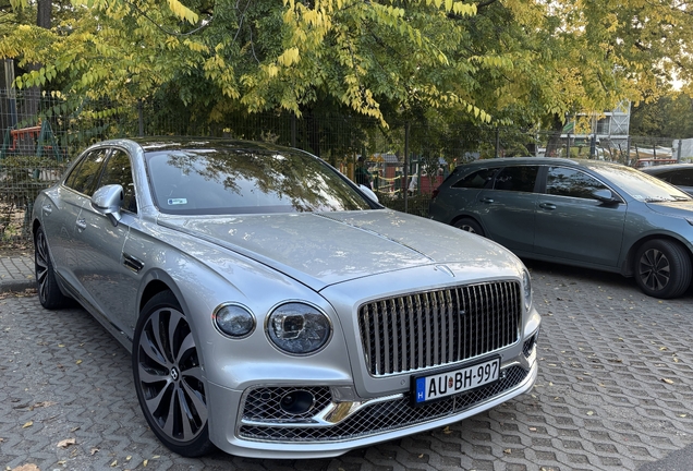 Bentley Flying Spur Hybrid